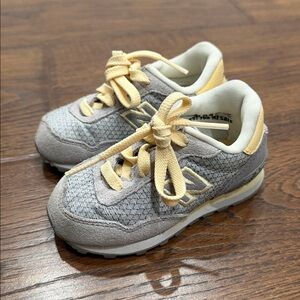NEW BALANCE BABY SNEAKERS